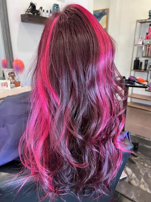 Denver hair extensions, Denver Colorado. Even if you have a corporate job, you can still add fashion(..)